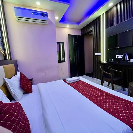 Jupiter Plaza Delhi Airport Hotel New Delhi Buitenkant foto