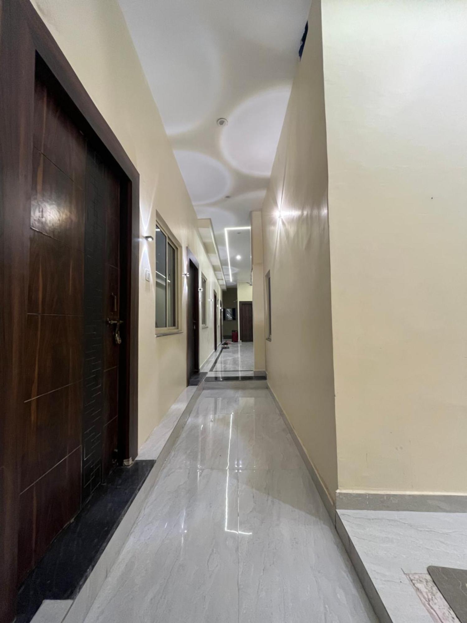 Jupiter Plaza Delhi Airport Hotel New Delhi Buitenkant foto
