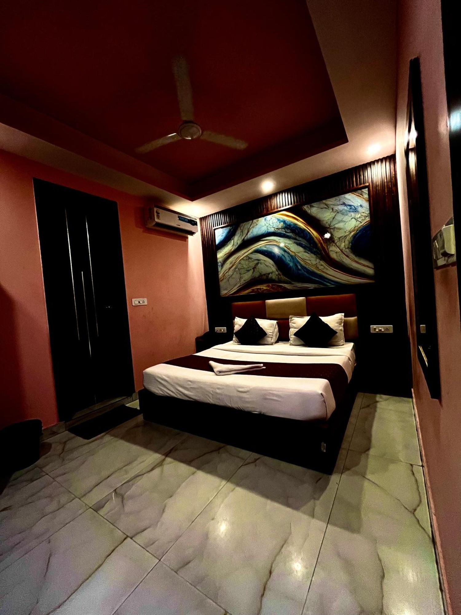 Jupiter Plaza Delhi Airport Hotel New Delhi Buitenkant foto