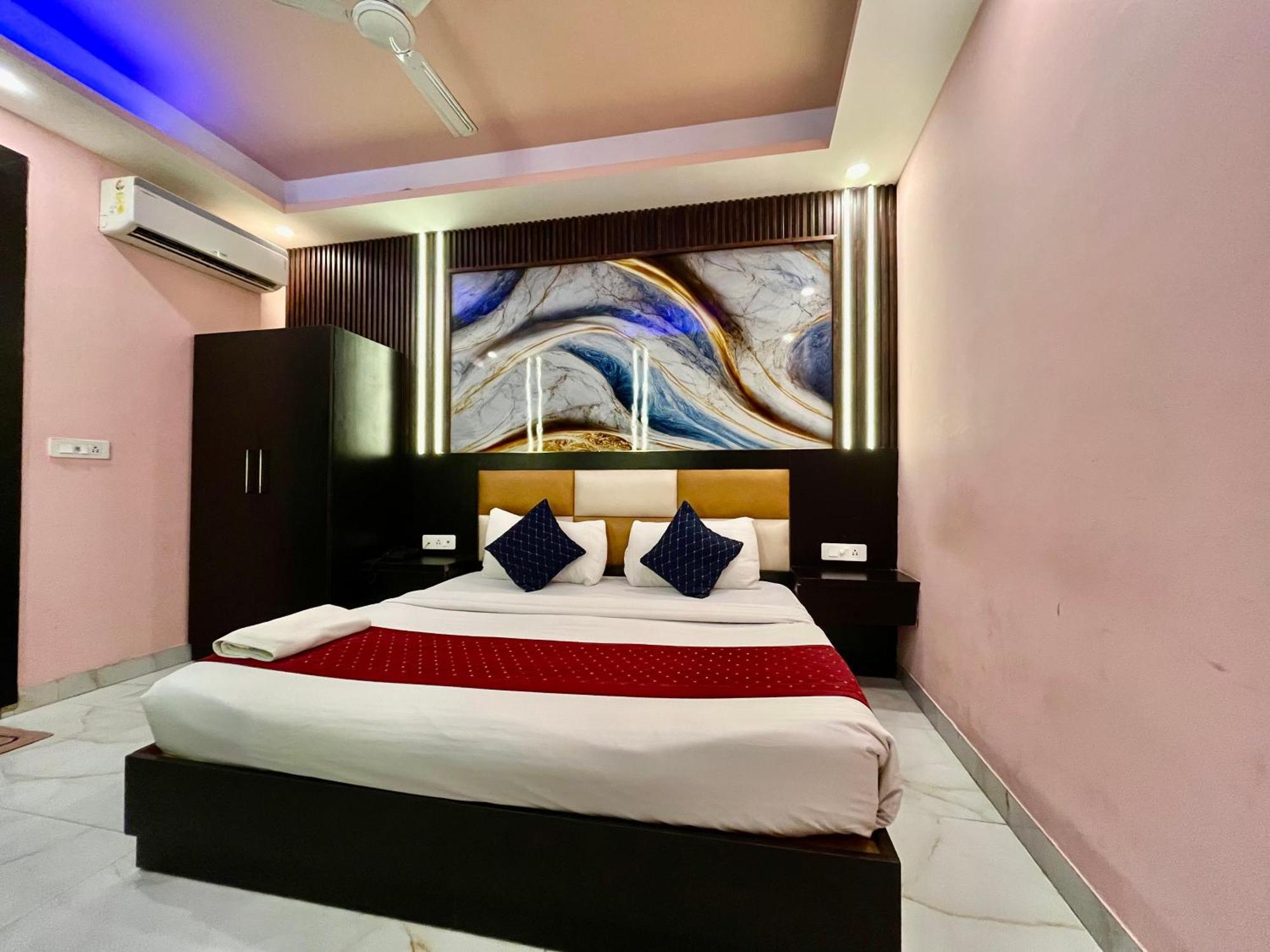 Jupiter Plaza Delhi Airport Hotel New Delhi Buitenkant foto
